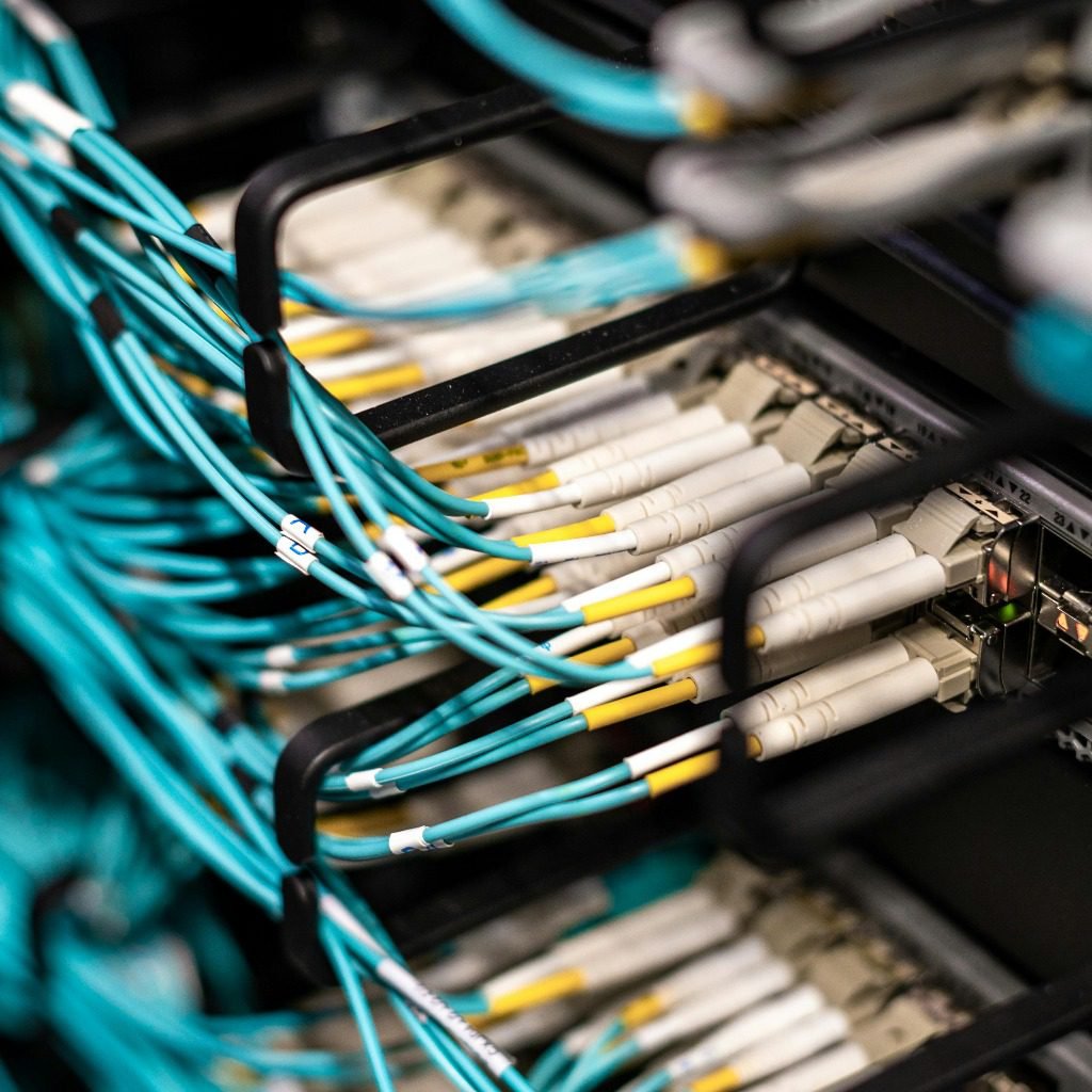 Choosing the Right Network Switches for Your Enterprise: A Comparison Guide